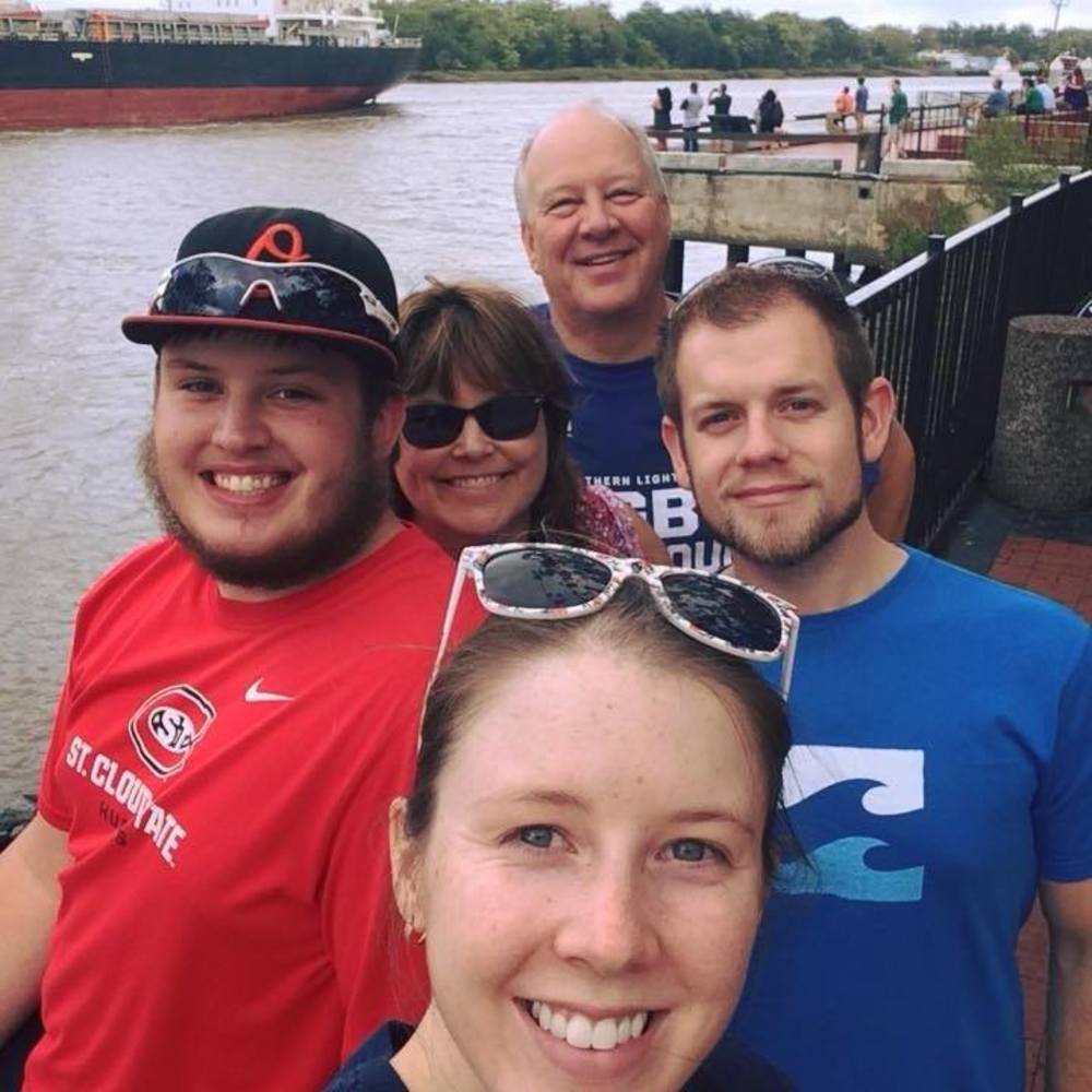 Meet your Posher, Lynette